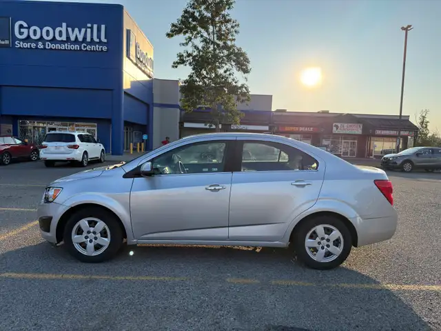 Chevrolet Sonic 2013529384644428451843