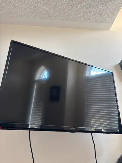 38 inch  insignia flat screen tv, View more