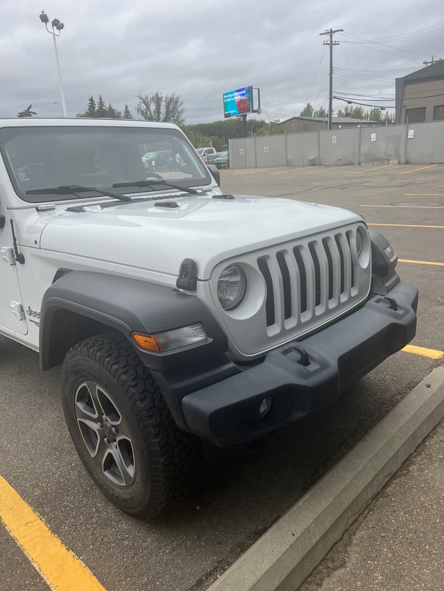 2019 Jeep wrangler sport in Cars & Trucks in Red Deer - Image 2