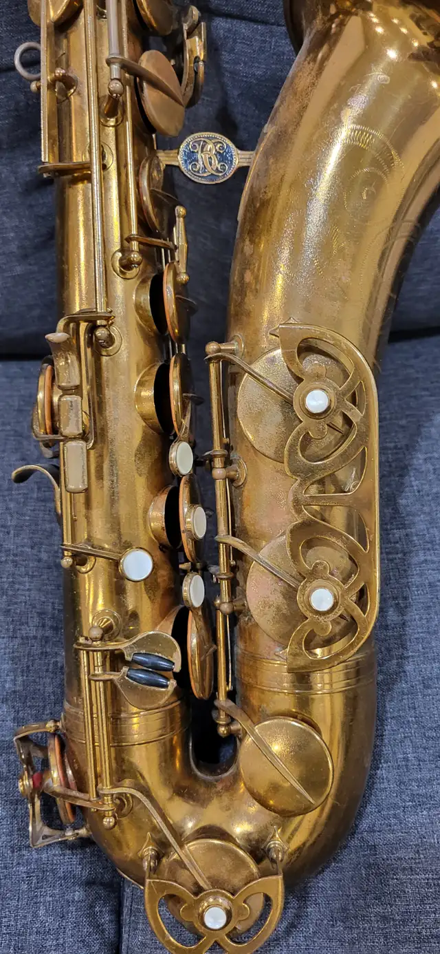 Vintage 1965 Buffet SDA Tenor Saxophone in Woodwind in City of Toronto - Image 9