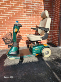 Mobility Scooter - Craftmatic Comfort Coach 350lb Capacity
