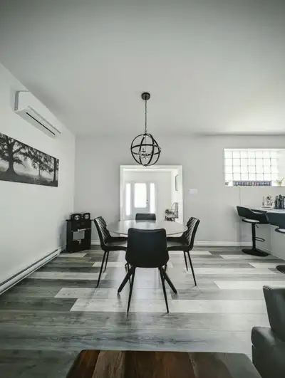 CESSION DE BAIL - Très grand 3 1/2 situé au cœur du Vieux-Lévis - Disponible immédiatement (cession...