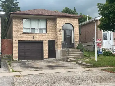 All inclusive 2 bed 1 bath 2 parking fenced yard
