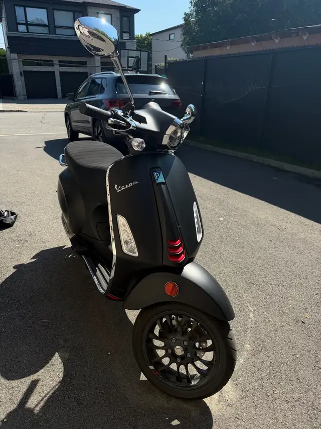 Vespa Sprint 50s in Scooters & Pocket Bikes in Laval / North Shore - Image 8