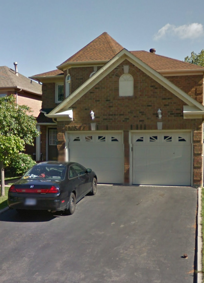 Basement room for rent with private washroom in Mississauga located at Creditview and Britannia. Cen...