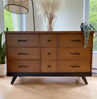 ❤️MCM wood dresser or tv stand