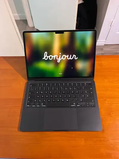 Apple MacBook Air M4 256go, View more