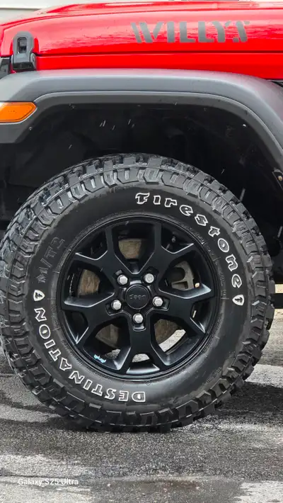 Firestone Destination M/T2 LT 255/75 R17 M+S Set of 4 Tires for Sale Tires ONLY 20-25,000 km