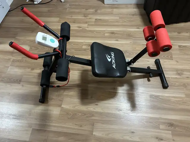 Abdominal Crunch exercises Machine in Exercise Equipment in Oakville / Halton Region - Image 4