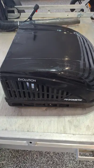 Removed from 2021 5th wheel, only used 2 seasons, works perfectly. Trailer had 3 a/c's removed to re...