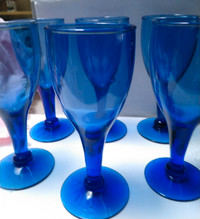 Vintage Cobalt Blue Wine glasses x6