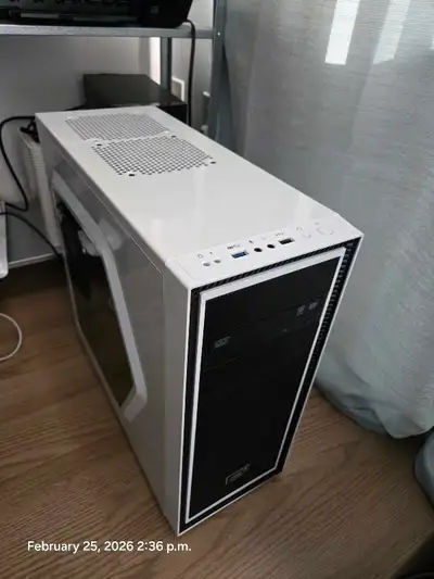 Deep Cool PC Case and Thermaltake 550W PSU with 5 fans, View more