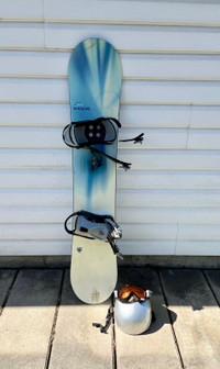 Snowboard and bindings 