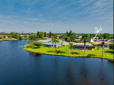 GRANDPA MUST SELL  - Naples, Florida Snowbird Home