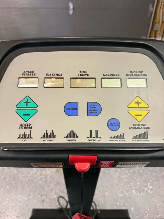 Freespirit Treadmill in Exercise Equipment in Kawartha Lakes - Image 6