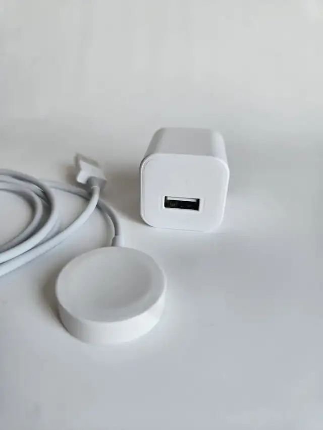 Apple Watch Charger Compatible with iWatch Series SE/SE2/ 9/8/7 in General Electronics in Burnaby/New Westminster - Image 6
