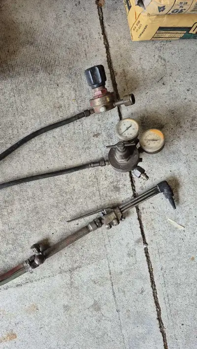 Oxygen/Acetylene Heavy Duty Cutting Torch, View more