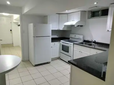 WALKOUT BASEMENT FOR RENT IN MISSISSAUGA