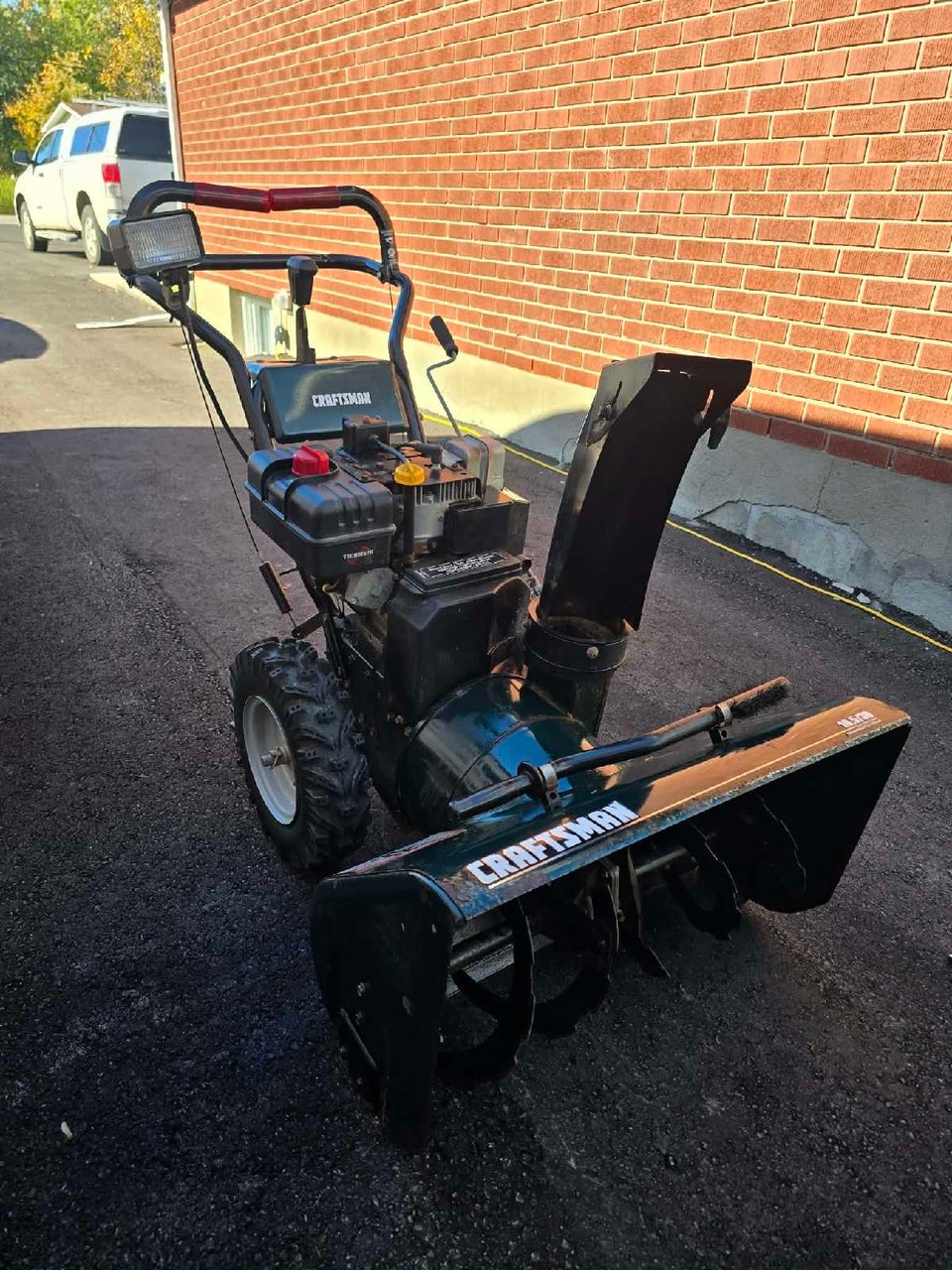 Powerful Craftsman Snowblower 30