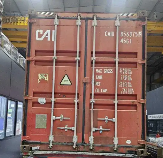 20 ft and 40 ft containers ***Parry Sound Area*** in Other in Muskoka - Image 4