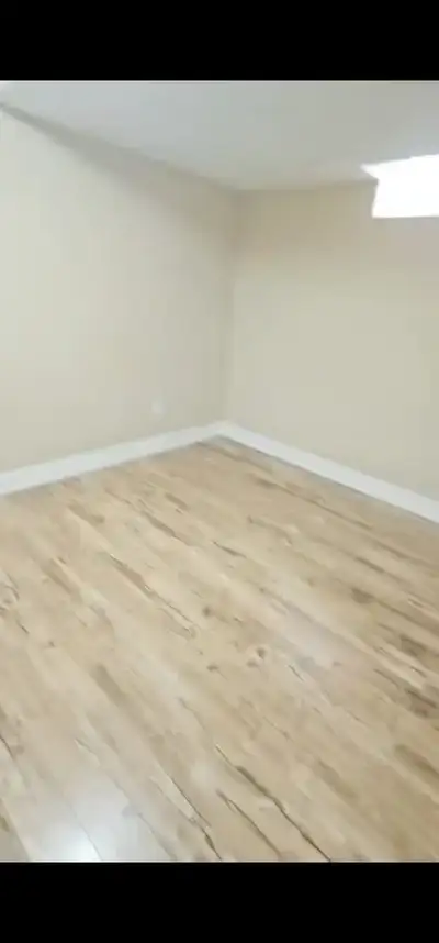A spacious private room is available in a clean and quiet home in Brampton. ✅ All utilities included...