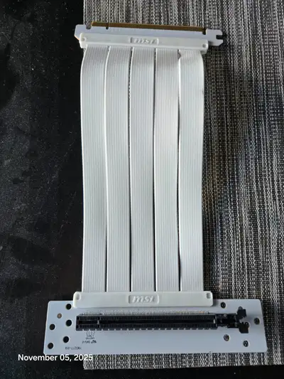 PCIE 4.0 X16 Riser 90 Degree GPU Extension Cable