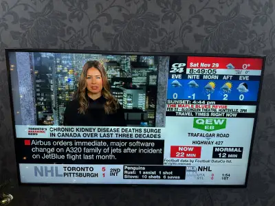 60 inch samsung used uhd LCD tv. Selling as is, View more