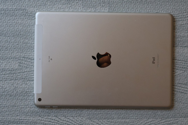 iPad 9th Generation for Parts in iPads & Tablets in Muskoka - Image 3