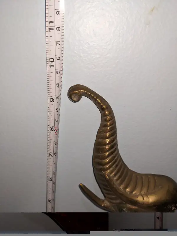 Vintage large brass elephant wall art wall hang decor display in Arts & Collectibles in City of Toronto - Image 4