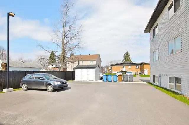 Beau 4 1/2 à louer, Crabtree. in Long Term Rentals in Lanaudière - Image 4