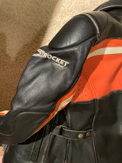 Vintage heavy leather jacket with liner. Joe Rocket. Purchased around 2000 back when quality was hig...