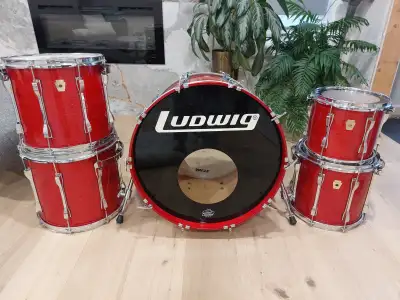 Ludwig Classic Maple 5pcs drum shell pack. 5 DRUMS ONLY, View more