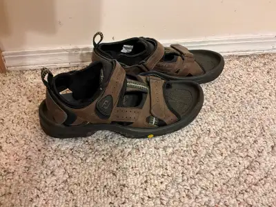 Men’s golf sandals, View more