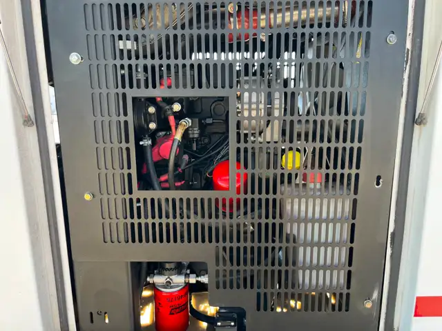 Generac 45 KW / 55 KVA MMG55 Used Tow Behind Diesel Generator in Other in Saskatoon - Image 9