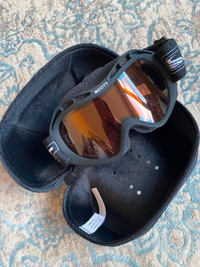 Scott Ski Goggles with case