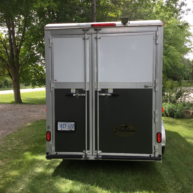 3 horse bumper pull trailer in Cargo & Utility Trailers in Oakville / Halton Region - Image 3