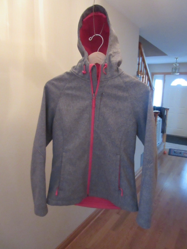 NEW Kirkland  Hooded  Youth Jacket Size  12/14 in Kids & Youth in City of Halifax
