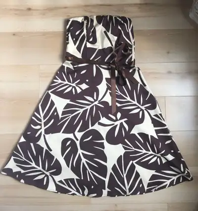 JJD-129 Laura Petites beige dress  Small 2P, View more