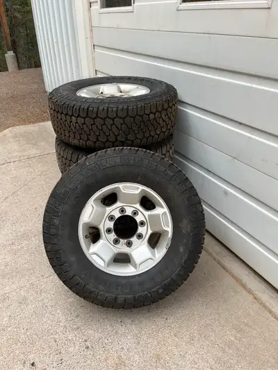 2011 factory Ford wheels with Firestone Destination XT’s. 10 ply. 285/70/17. Sensors. Tires used one...