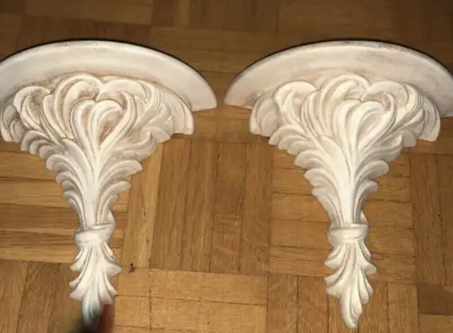 Vintage Italian Pair of Ornate Wall Shelves - Cream/Beige in Other in City of Toronto - Image 2