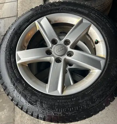 Off a Audi A4 Size: 225/55R16 Center Bore / Hub Bore: 66.5 mm Bolt Pattern (PCD): 5x112 Tire Depth:...