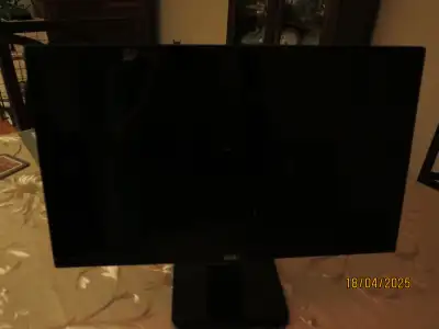 DELL DESKTOP COMPUTER Inspiron 3847 chassis (tower) $100 Total storage capacity: 500 GB or 1 TB HDD,...