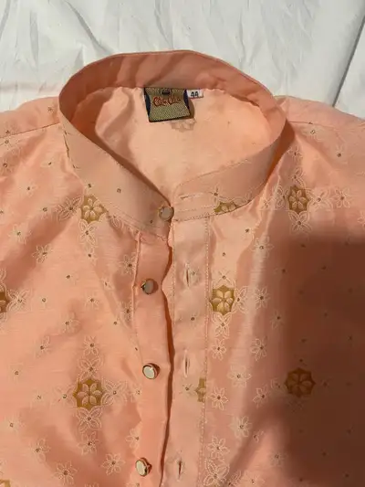 Men’s Indian outfit size 44, View more