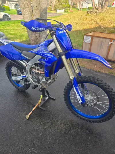 2022 YZ250 FX for sale in mint condition, bought it for my son but rarely drive it , only a bit of t...