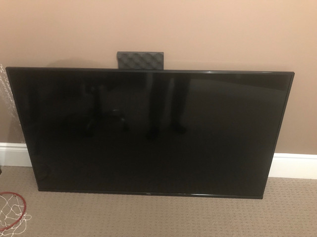 TCL 55” 4K LED Smart TV 2023 LIKE NEW less than year old in General Electronics in Mississauga / Peel Region