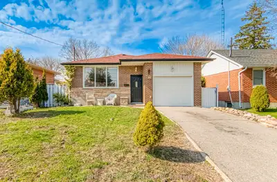 3 Beds 1 Bath - House