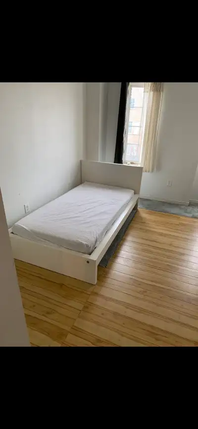 Room in second floor with share washroom with another person very close to York university please ca...