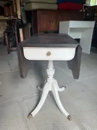 Antique side table. Claw feet. 
