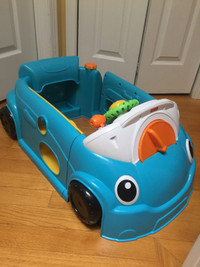 Fisher-Price Baby Activity Laughing & Learning Car, like new