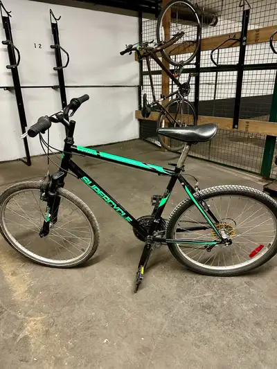 ADULT SIZE MEDIUM SUPERCYCLE HYBRID CITY MOUNTAIN BIKE, View more